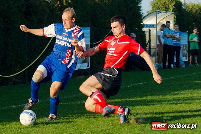 Zdjęcie w galerii na portalu naszraciborz.pl: Markowice-Grzegorzowice: Niewykorzystane sytuacje się mszczą wiadomości z regionu