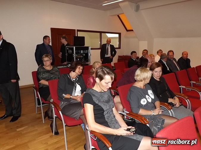 Zdjęcie w galerii na portalu naszraciborz.pl: Powiatowe obchody Dnia Edukacji Narodowej na Zamku Piastowskim wiadomości z regionu