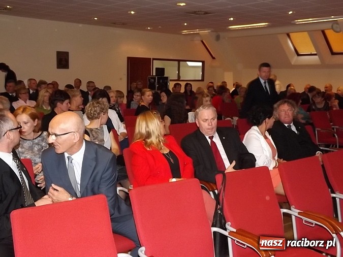 Zdjęcie w galerii na portalu naszraciborz.pl: Powiatowe obchody Dnia Edukacji Narodowej na Zamku Piastowskim wiadomości z regionu