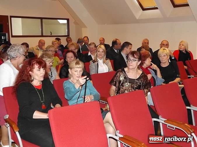 Zdjęcie w galerii na portalu naszraciborz.pl: Powiatowe obchody Dnia Edukacji Narodowej na Zamku Piastowskim wiadomości z regionu