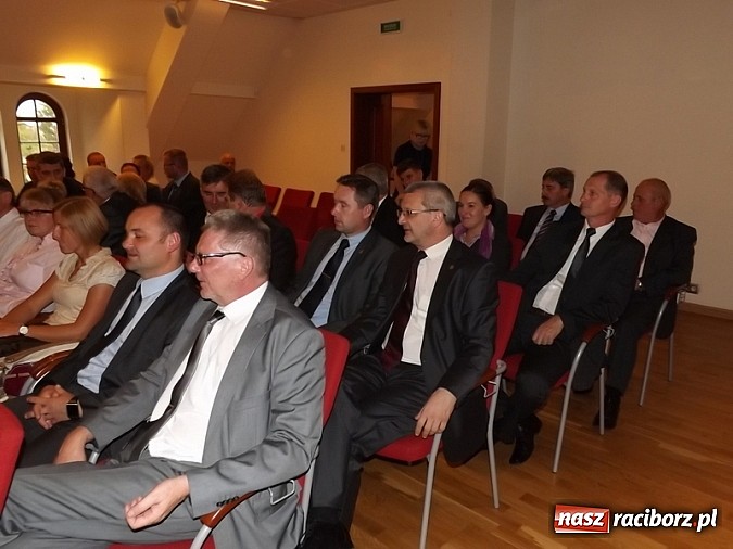 Zdjęcie w galerii na portalu naszraciborz.pl: Powiatowe obchody Dnia Edukacji Narodowej na Zamku Piastowskim wiadomości z regionu