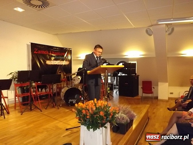 Zdjęcie w galerii na portalu naszraciborz.pl: Powiatowe obchody Dnia Edukacji Narodowej na Zamku Piastowskim wiadomości z regionu