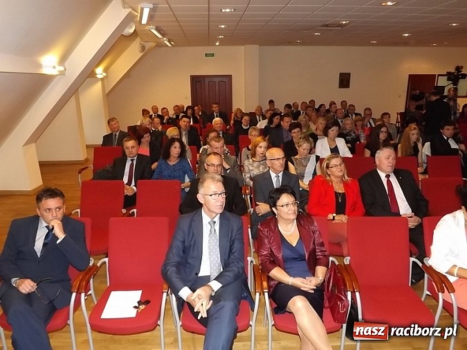 Zdjęcie w galerii na portalu naszraciborz.pl: Powiatowe obchody Dnia Edukacji Narodowej na Zamku Piastowskim wiadomości z regionu