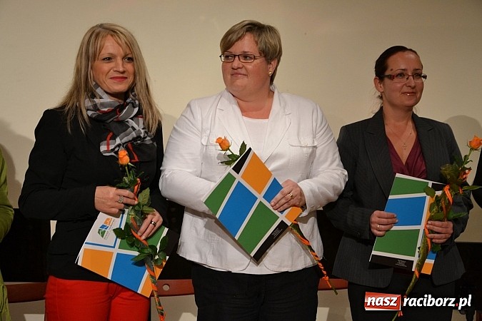 Zdjęcie w galerii na portalu naszraciborz.pl: Powiatowe obchody Dnia Edukacji Narodowej na Zamku Piastowskim wiadomości z regionu