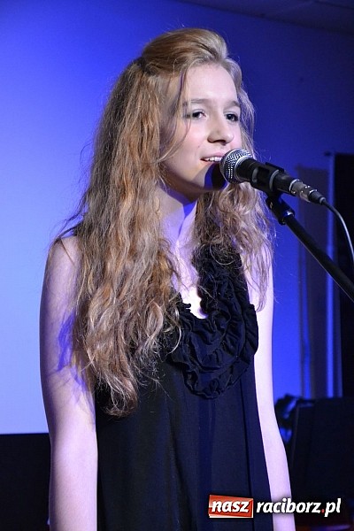 Zdjęcie w galerii na portalu naszraciborz.pl: Powiatowe obchody Dnia Edukacji Narodowej na Zamku Piastowskim wiadomości z regionu