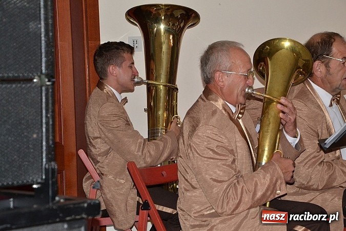 Zdjęcie w galerii na portalu naszraciborz.pl: Powiatowe obchody Dnia Edukacji Narodowej na Zamku Piastowskim wiadomości z regionu