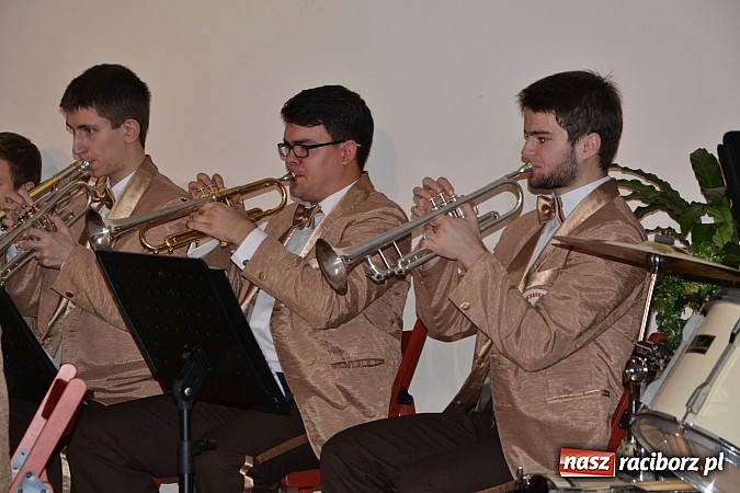 Zdjęcie w galerii na portalu naszraciborz.pl: Powiatowe obchody Dnia Edukacji Narodowej na Zamku Piastowskim wiadomości z regionu