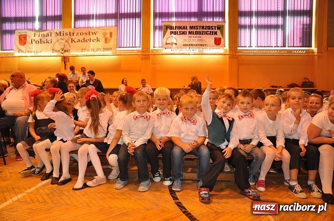 Zdjęcie w galerii na portalu naszraciborz.pl: Święto edukacji w szkole w Krzanowicach wiadomości z regionu