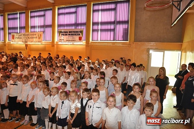 Zdjęcie w galerii na portalu naszraciborz.pl: Święto edukacji w szkole w Krzanowicach wiadomości z regionu