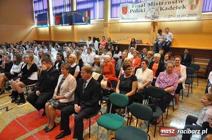 Zdjęcie w galerii na portalu naszraciborz.pl: Święto edukacji w szkole w Krzanowicach wiadomości z regionu