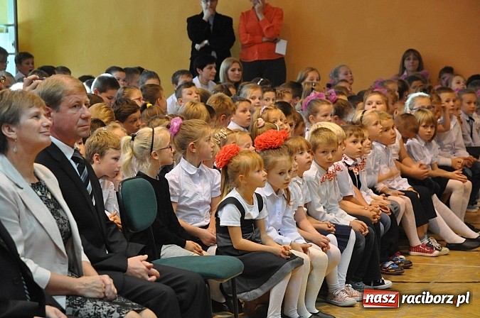 Zdjęcie w galerii na portalu naszraciborz.pl: Święto edukacji w szkole w Krzanowicach wiadomości z regionu