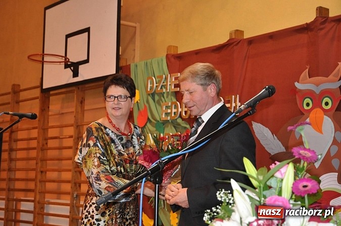 Zdjęcie w galerii na portalu naszraciborz.pl: Święto edukacji w szkole w Krzanowicach wiadomości z regionu