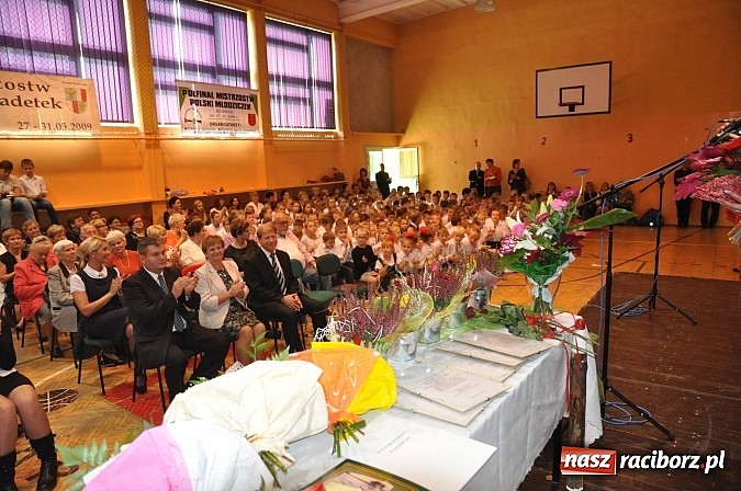 Zdjęcie w galerii na portalu naszraciborz.pl: Święto edukacji w szkole w Krzanowicach wiadomości z regionu