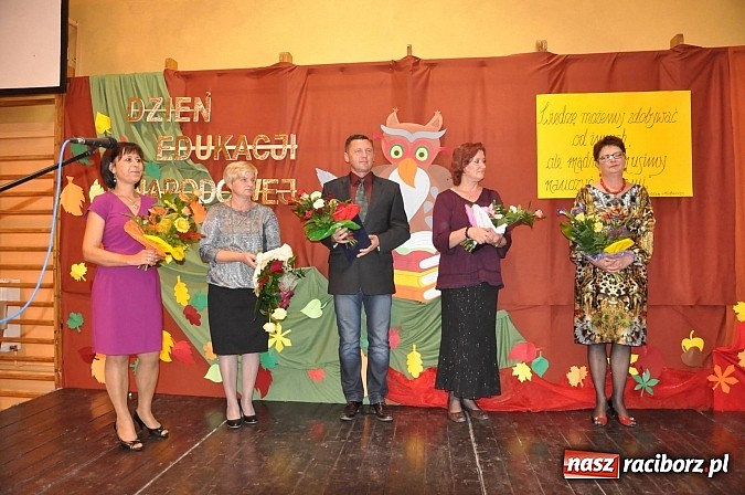 Zdjęcie w galerii na portalu naszraciborz.pl: Święto edukacji w szkole w Krzanowicach wiadomości z regionu