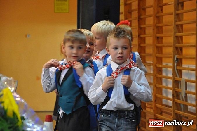 Zdjęcie w galerii na portalu naszraciborz.pl: Święto edukacji w szkole w Krzanowicach wiadomości z regionu