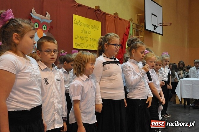 Zdjęcie w galerii na portalu naszraciborz.pl: Święto edukacji w szkole w Krzanowicach wiadomości z regionu