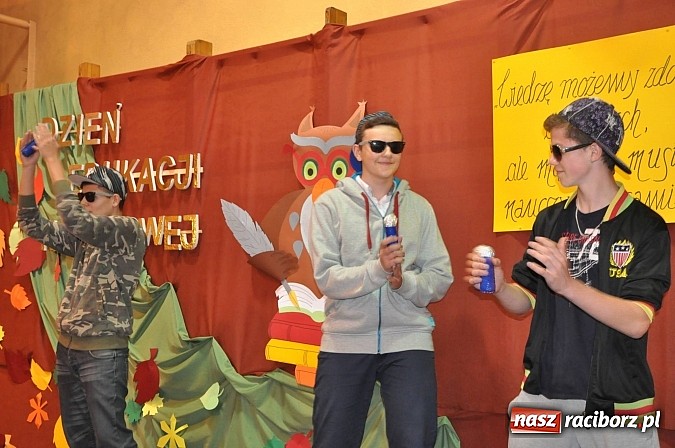 Zdjęcie w galerii na portalu naszraciborz.pl: Święto edukacji w szkole w Krzanowicach wiadomości z regionu