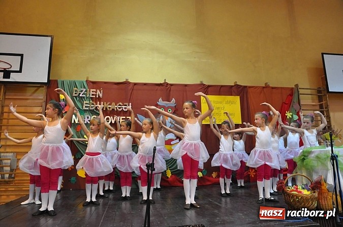 Zdjęcie w galerii na portalu naszraciborz.pl: Święto edukacji w szkole w Krzanowicach wiadomości z regionu