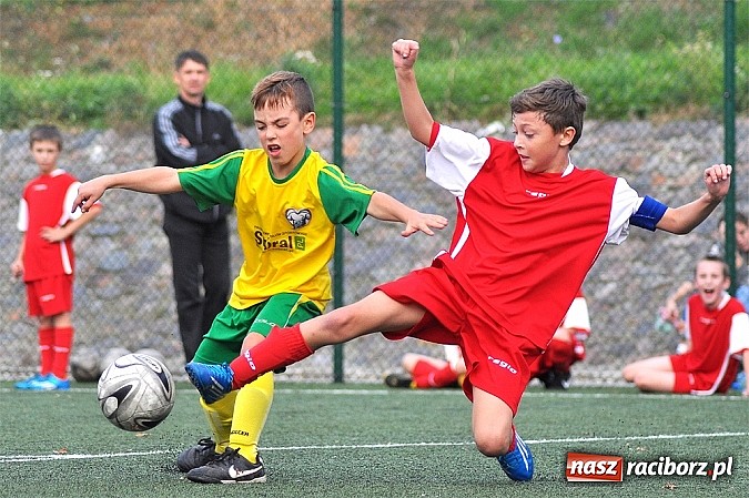 Zdjęcie w galerii na portalu naszraciborz.pl: Orliki: Młode Wilki walczyły do końca wiadomości z regionu