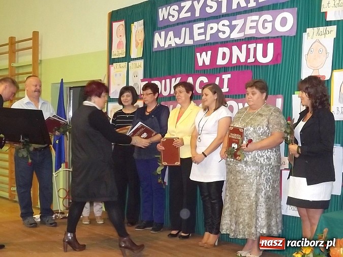 Zdjęcie w galerii na portalu naszraciborz.pl: Dzień Edukacji Narodowej świętowali także w Wojnowicach i Borucinie wiadomości z regionu