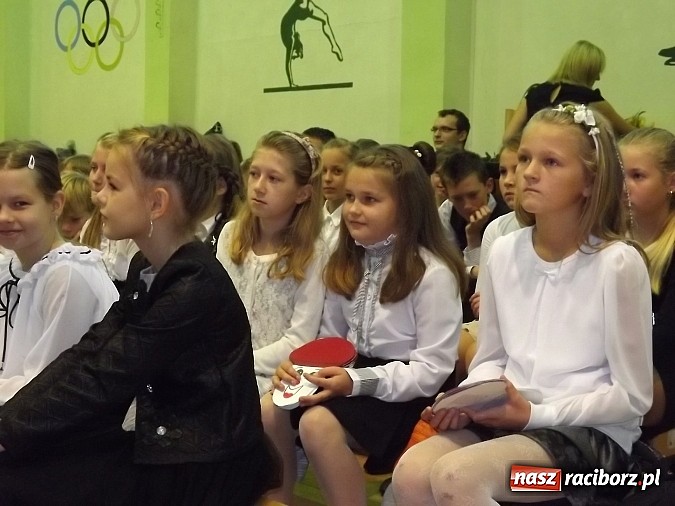 Zdjęcie w galerii na portalu naszraciborz.pl: Dzień Edukacji Narodowej świętowali także w Wojnowicach i Borucinie wiadomości z regionu