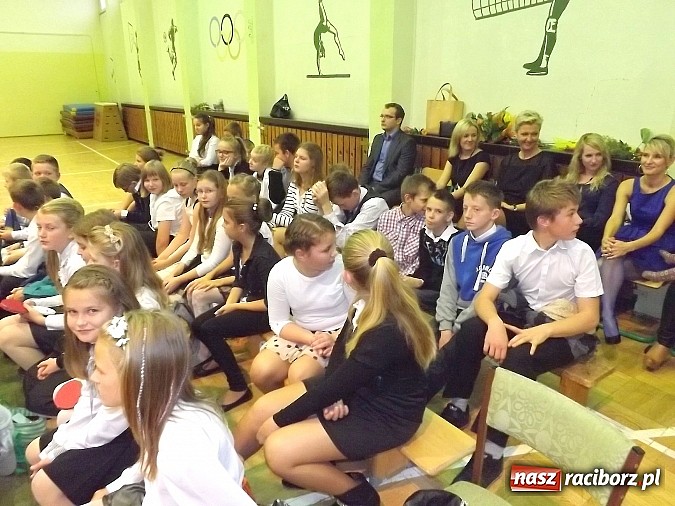 Zdjęcie w galerii na portalu naszraciborz.pl: Dzień Edukacji Narodowej świętowali także w Wojnowicach i Borucinie wiadomości z regionu