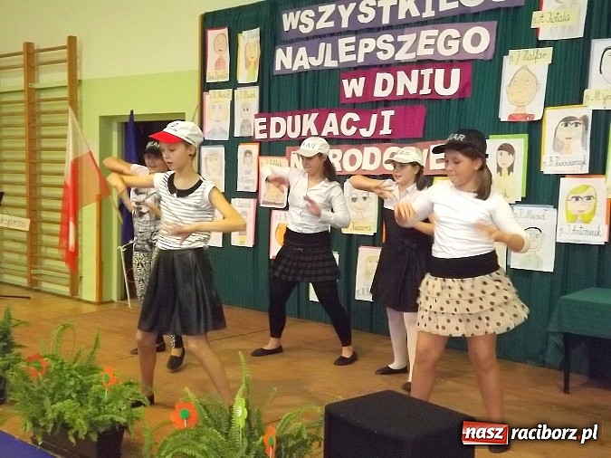 Zdjęcie w galerii na portalu naszraciborz.pl: Dzień Edukacji Narodowej świętowali także w Wojnowicach i Borucinie wiadomości z regionu
