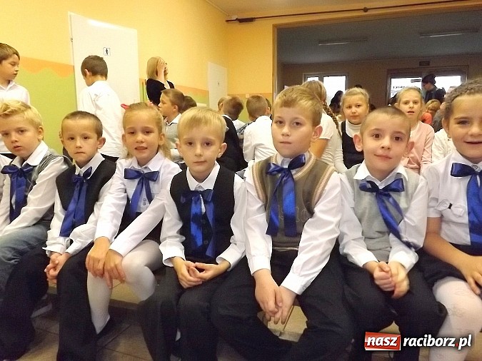 Zdjęcie w galerii na portalu naszraciborz.pl: Dzień Edukacji Narodowej świętowali także w Wojnowicach i Borucinie wiadomości z regionu