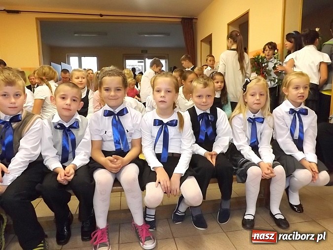 Zdjęcie w galerii na portalu naszraciborz.pl: Dzień Edukacji Narodowej świętowali także w Wojnowicach i Borucinie wiadomości z regionu