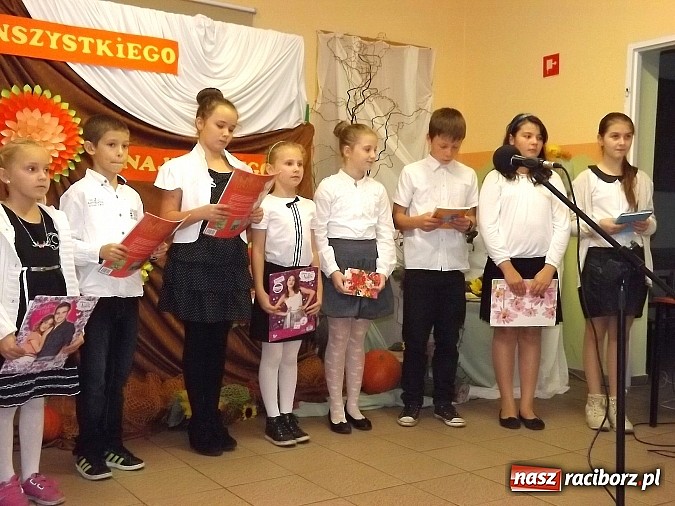 Zdjęcie w galerii na portalu naszraciborz.pl: Dzień Edukacji Narodowej świętowali także w Wojnowicach i Borucinie wiadomości z regionu