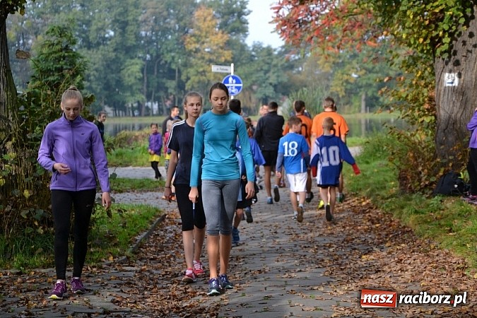 Zdjęcie w galerii na portalu naszraciborz.pl: Rejonowe Sztafetowe Biegi Przełajowe w Tworkowie wiadomości z regionu