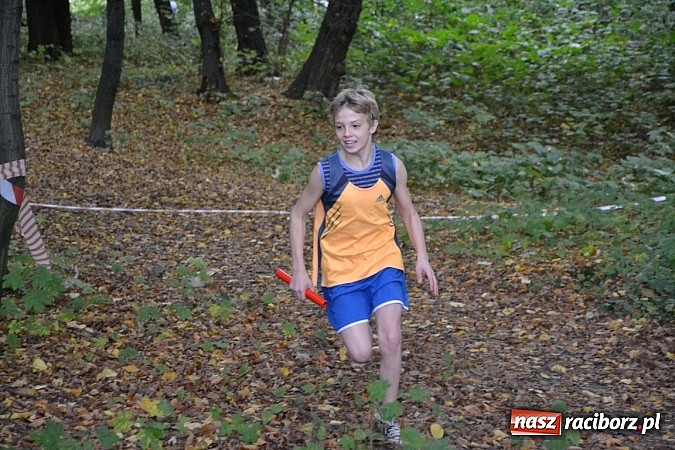 Zdjęcie w galerii na portalu naszraciborz.pl: Rejonowe Sztafetowe Biegi Przełajowe w Tworkowie wiadomości z regionu