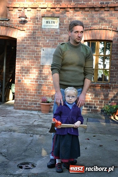 Zdjęcie w galerii na portalu naszraciborz.pl: Uroczyste uruchomienie koła młyńskiego przy zabytkowym młynie w Tworkowie wiadomości z regionu