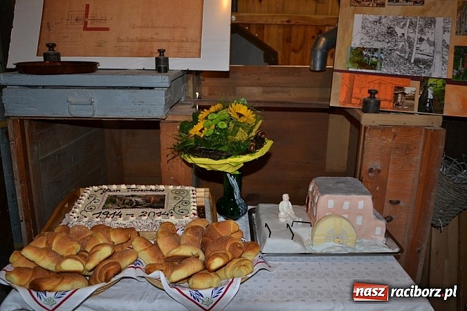 Zdjęcie w galerii na portalu naszraciborz.pl: Uroczyste uruchomienie koła młyńskiego przy zabytkowym młynie w Tworkowie wiadomości z regionu