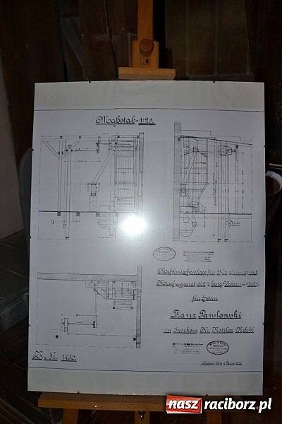 Zdjęcie w galerii na portalu naszraciborz.pl: Uroczyste uruchomienie koła młyńskiego przy zabytkowym młynie w Tworkowie wiadomości z regionu