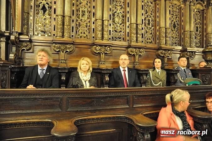 Zdjęcie w galerii na portalu naszraciborz.pl: To był wielki raciborski dzień na Wawelu wiadomości z regionu