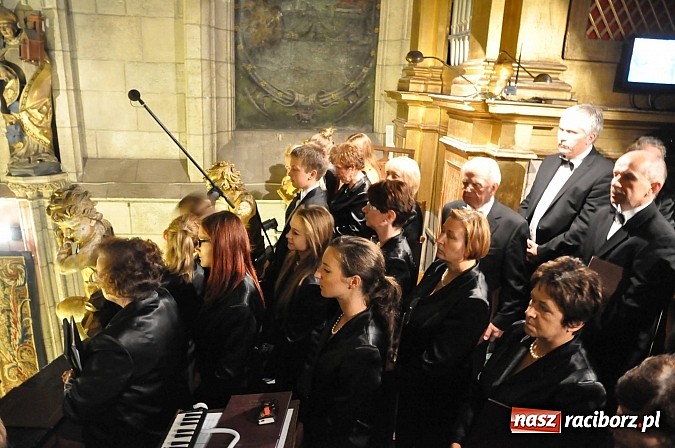 Zdjęcie w galerii na portalu naszraciborz.pl: To był wielki raciborski dzień na Wawelu wiadomości z regionu