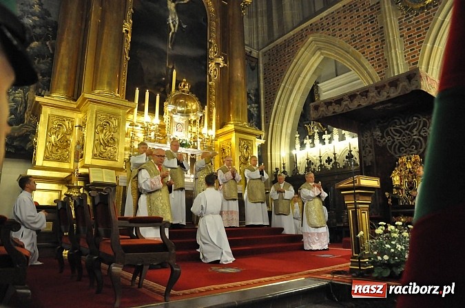 Zdjęcie w galerii na portalu naszraciborz.pl: To był wielki raciborski dzień na Wawelu wiadomości z regionu