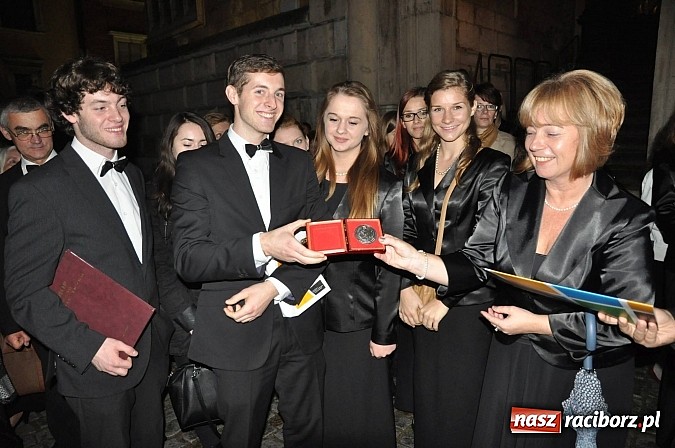 Zdjęcie w galerii na portalu naszraciborz.pl: To był wielki raciborski dzień na Wawelu wiadomości z regionu