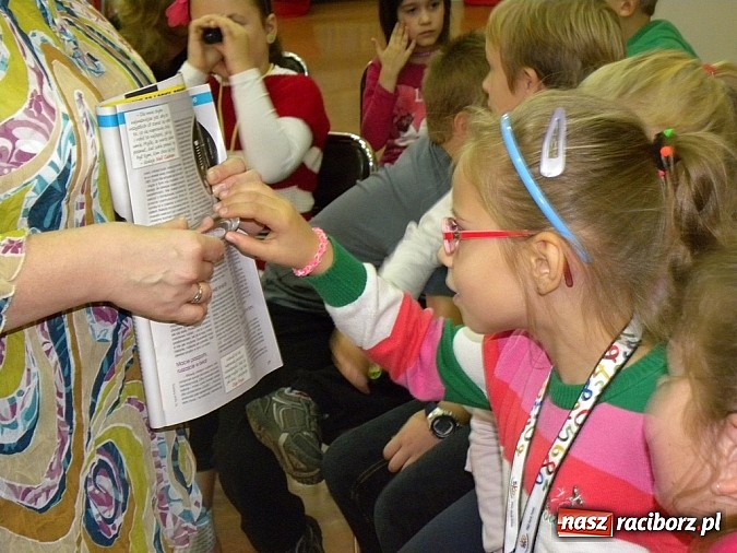 Zdjęcie w galerii na portalu naszraciborz.pl: Dzień Białej Laski wiadomości z regionu