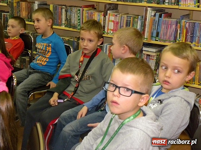 Zdjęcie w galerii na portalu naszraciborz.pl: Dzień Białej Laski wiadomości z regionu