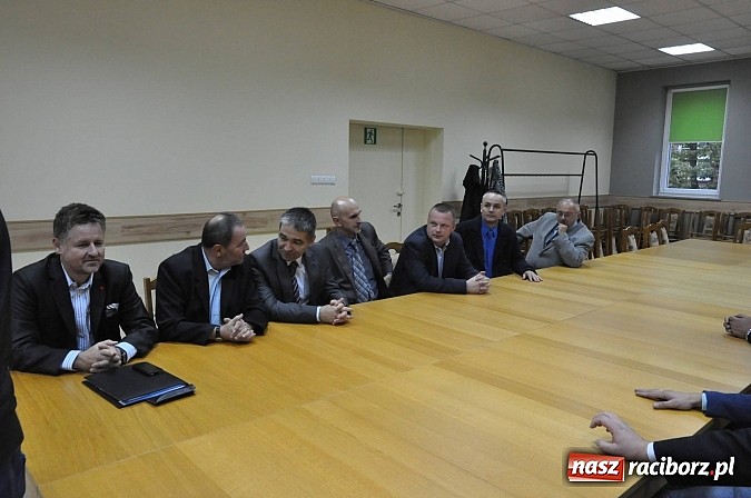 Zdjęcie w galerii na portalu naszraciborz.pl: Koalicja rządząca pewna swojej wygranej wiadomości z regionu