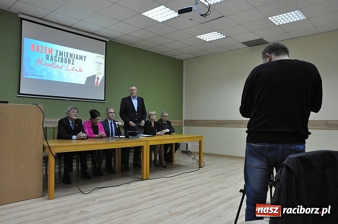 Zdjęcie w galerii na portalu naszraciborz.pl: Koalicja rządząca pewna swojej wygranej wiadomości z regionu