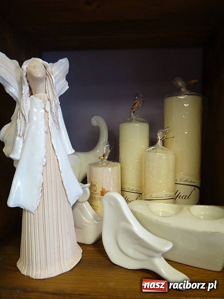 Zdjęcie w galerii na portalu naszraciborz.pl: Kwiaciarnia Lawender. Wiązanki robione z sercem wiadomości z regionu