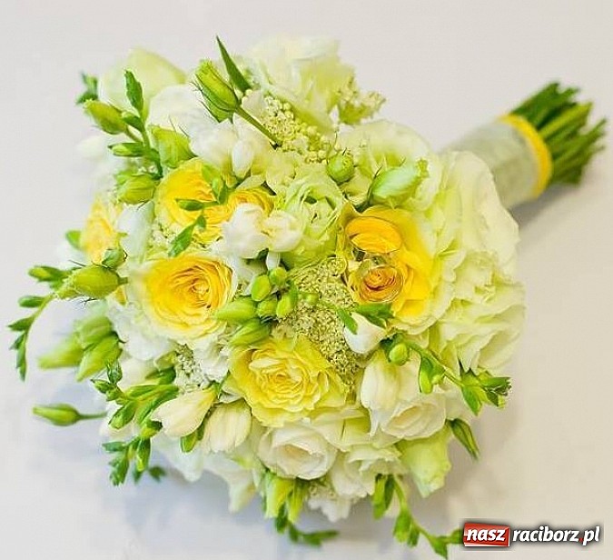 Zdjęcie w galerii na portalu naszraciborz.pl: Kwiaciarnia Lawender. Wiązanki robione z sercem wiadomości z regionu