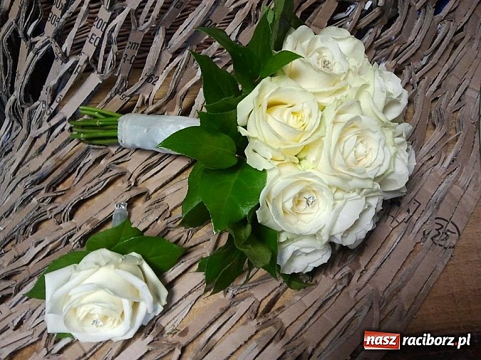 Zdjęcie w galerii na portalu naszraciborz.pl: Kwiaciarnia Lawender. Wiązanki robione z sercem wiadomości z regionu