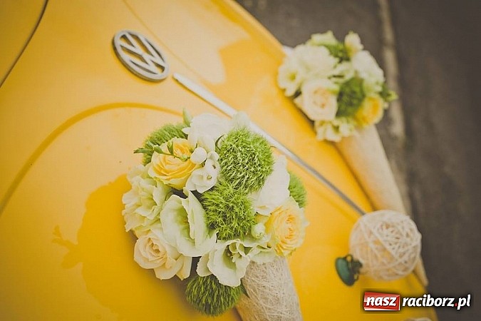 Zdjęcie w galerii na portalu naszraciborz.pl: Kwiaciarnia Lawender. Wiązanki robione z sercem wiadomości z regionu