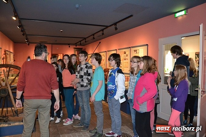 Zdjęcie w galerii na portalu naszraciborz.pl: Młodzi Niemcy odwiedzili swoich kolegów w Nędzy  wiadomości z regionu