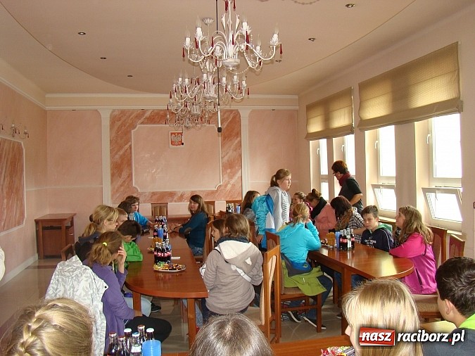 Zdjęcie w galerii na portalu naszraciborz.pl: Młodzi Niemcy odwiedzili swoich kolegów w Nędzy  wiadomości z regionu