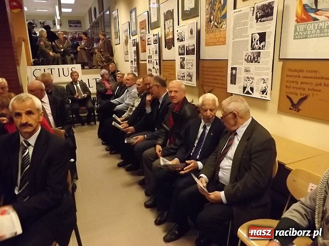 Zdjęcie w galerii na portalu naszraciborz.pl: 100-lecie Towarzystwa Gimnastycznego Sokół w Raciborzu wiadomości z regionu